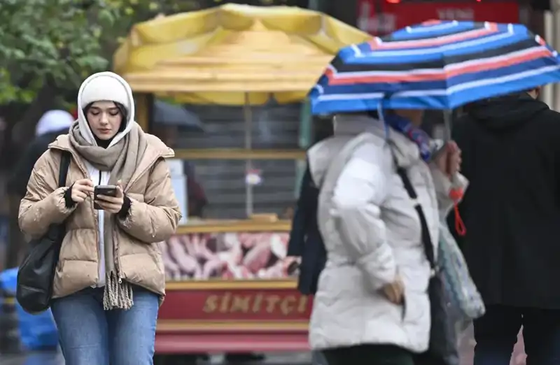 İstanbul'u Şaşırtacak Hava Durumu: Kar Yerine Yağmur ve Sıcaklık Artışı
