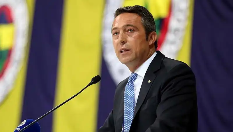 Ali Koç, Yeni Sezon İçin Radikal Değişikliklere İmza Atmaya Hazırlanıyor