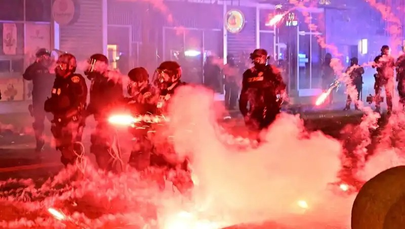 Amerika'da Isyan: Los Angeles’taki Protestolar Ülke Geneline Yayılıyor
