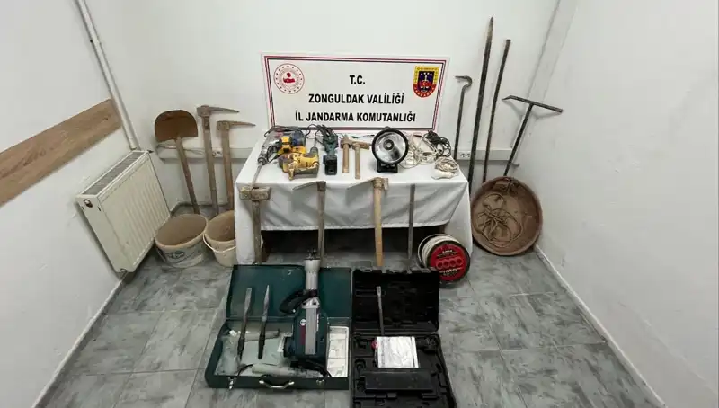 Çaycuma'daki Kaçak Kazı Operasyonunda 5 Kişi Yakalandı: Detaylar Ortaya Çıktı