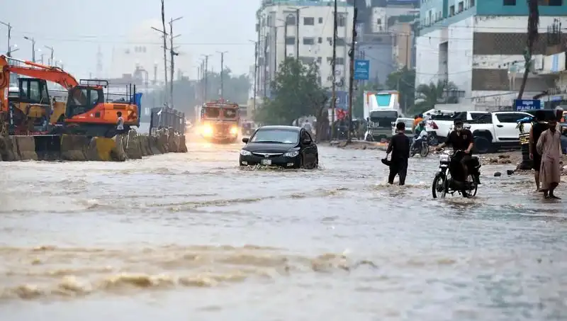 Pakistan'da Muson Yağmurlarının Yol Açtığı Felaket: Can Kaybı Artıyor