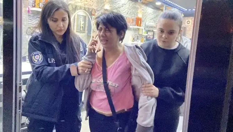 Kadın, Polise Şiddet Uyguladı: "Köpek" Deyip İtti, Ceza Almaktan Kurtulamayacak