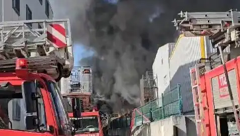 Tuzla'daki Fabrika Yangını Kontrol Altına Alındı: Ayrıntılar ve Nedenleri