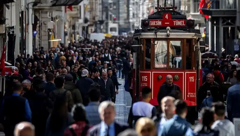 Türkiye’nin Nüfus Artışı: Demografik Değişimlerin Getirdiği Yenilikler