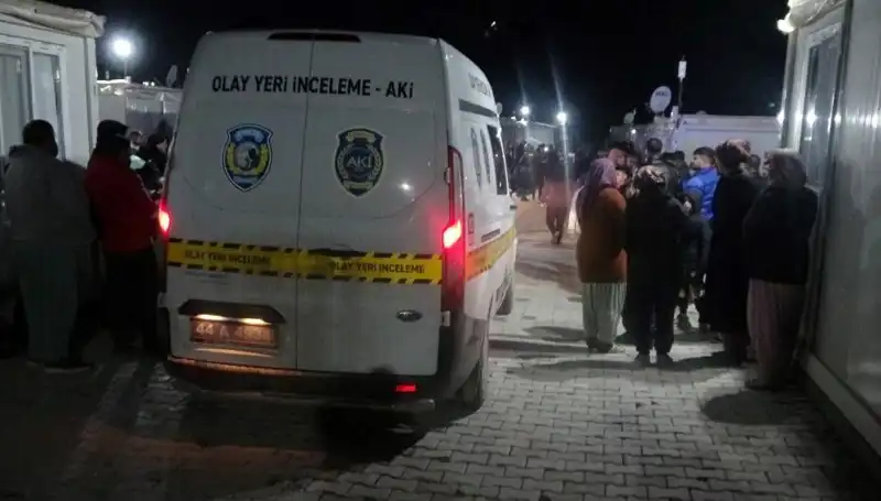 Husumetlilerin Silahlı Kavgası: Kanlı Çatışmada Yaşamını Kaybedenler Var!