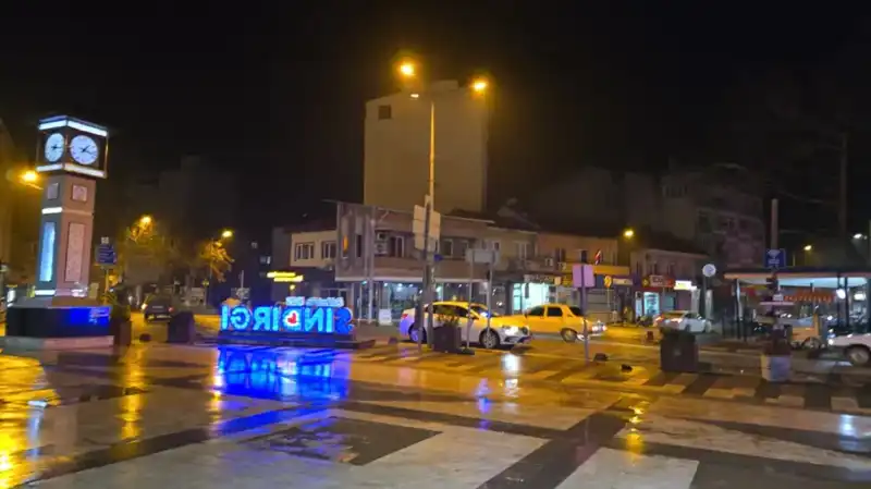 Sındırgı’da 5.1 Büyüklüğünde Deprem: Endişe Verici Anlar Yaşandı