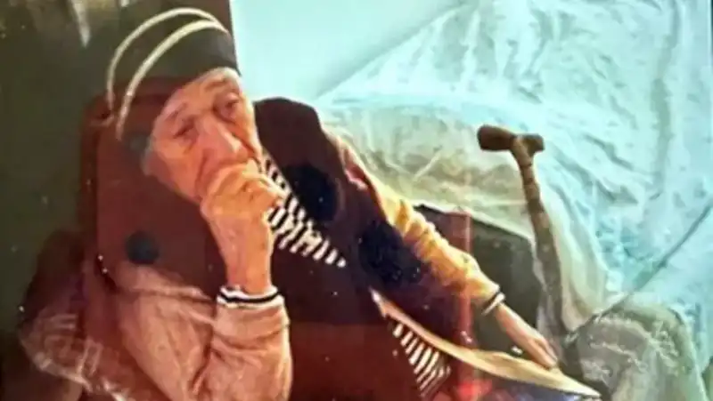 Mide Bulandıran Cinayet: Torun, Anneannesini Bastonla Öldürdü!