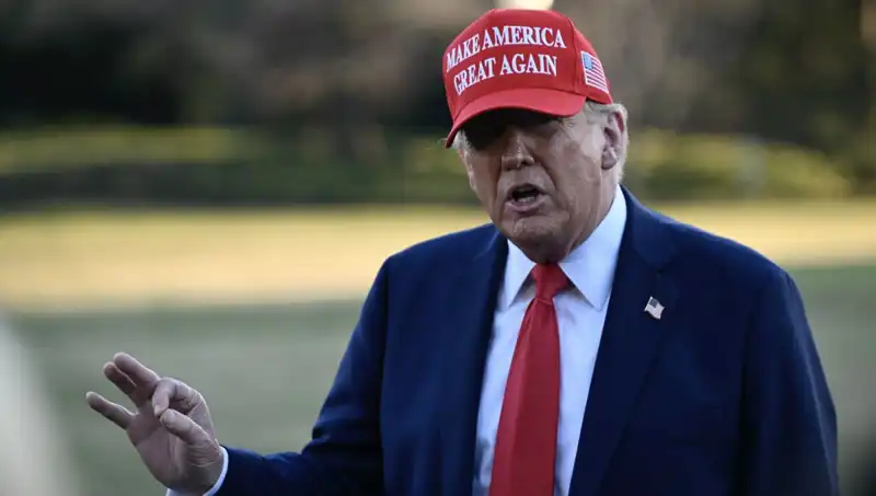 Trump’ın Ukrayna Açıklamaları: “Savaş Tehdidinden Kurtardım” İfadeleri