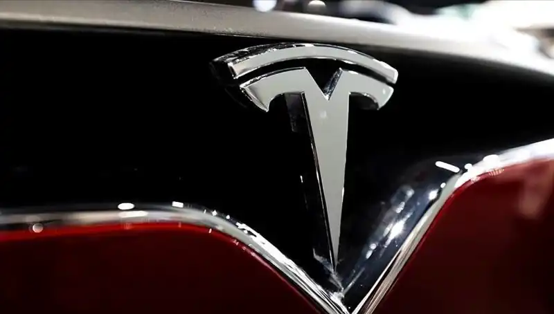 Tesla Türkiye'de Model Y Satışlarına Başlamak İçin Tarih Verdi