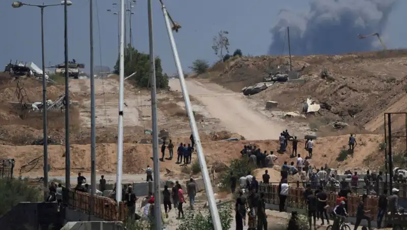 İsrail, Yardım Bekleyen Filistinlilere Yine Saldırdı: 27 Can Yandı