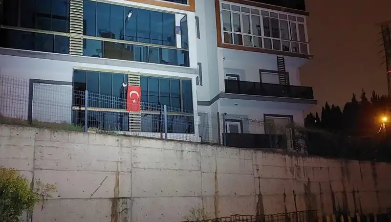 Sakarya'da Tehlike Saçan Apartman Tahliye Edildi: Nedenleri ve Sonrası