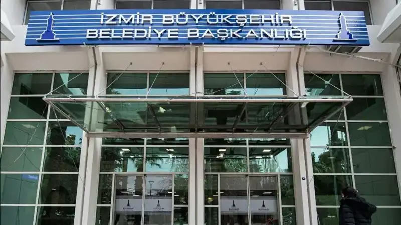 İzmir'deki Kooperatif Soruşturmasında Yeni Gelişmeler: 21 Gözaltı!