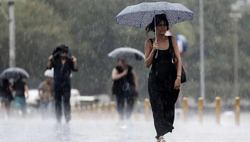 İstanbul ve Ankara’yı Vuran Sağanak Yağış: 25 İlde Etkili Olacak