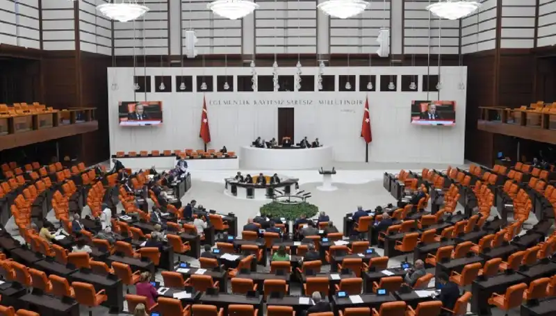 Türkiye'nin Terörle Mücadele Stratejisi: Terörsüz Türkiye Komisyonu Toplandı