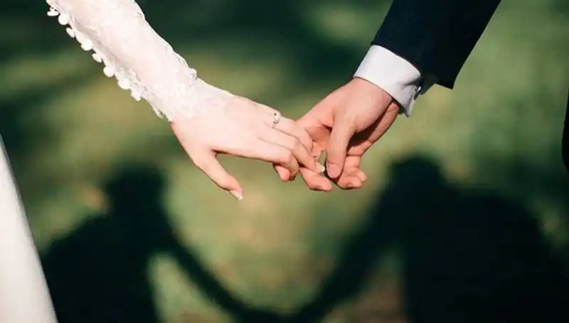 Sosyal Medyada Tanıştığı Gencin Oyununa Gelen Kadın 2,5 Milyonunu Kaybetti