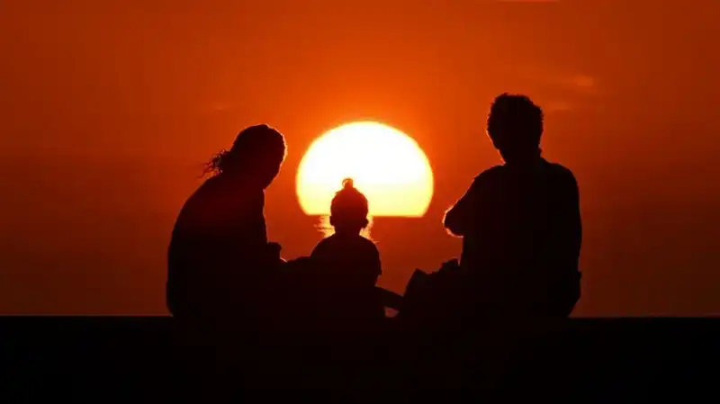 Küba’nın Karanlığı: Güneş Enerjisi ile Yeniden Doğuş Hayali