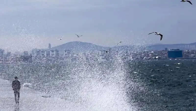 Kuvvetli Rüzgar ve Sağanak Yağış: Meteorolojiden Acil Uyarı Geldi