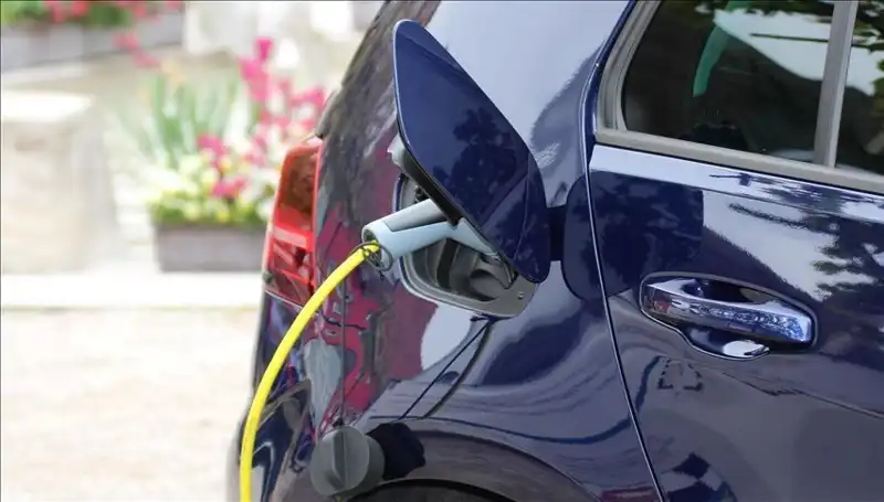 Tesla'yı Geride Bırakacak: Yeni Elektrikli Araç 1500 Kilometre Menzil Sunacak