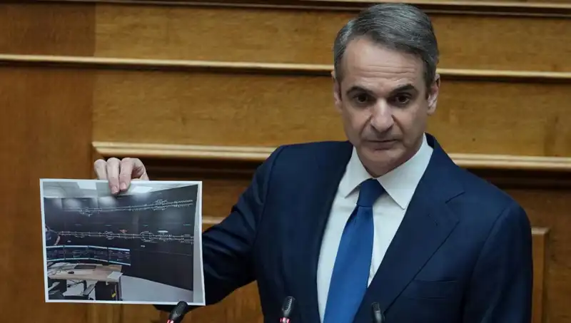 Yunanistan'da Yeni Dönem: Miçotakis Protestoları Nasıl Etkiledi?