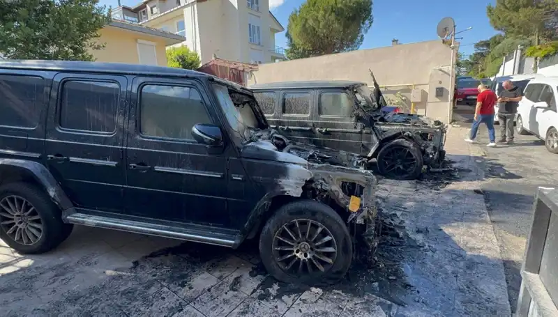 İş İnsanları, 30 Milyon Liralık Lüks Cipleri Benzinle Yaktı!